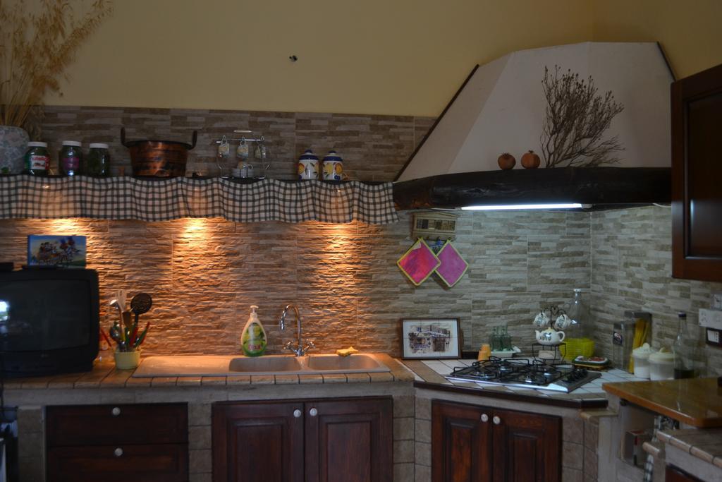 Casa Vacanze Rosa Brucoli Esterno foto