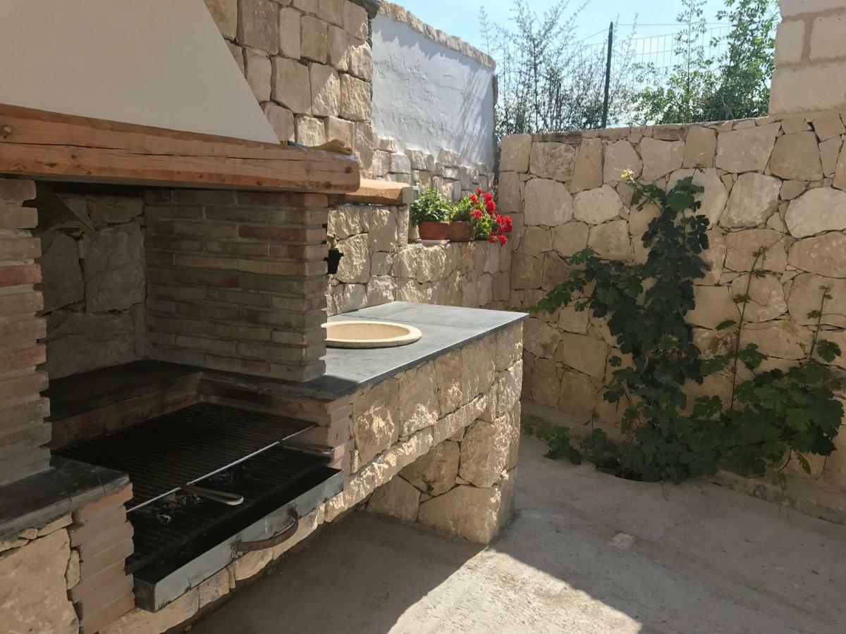 Casa Vacanze Rosa Brucoli Esterno foto