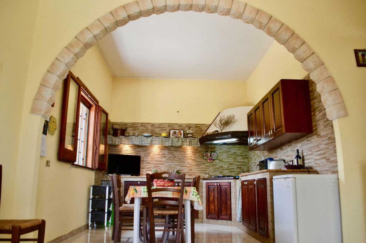 Casa Vacanze Rosa Brucoli Esterno foto