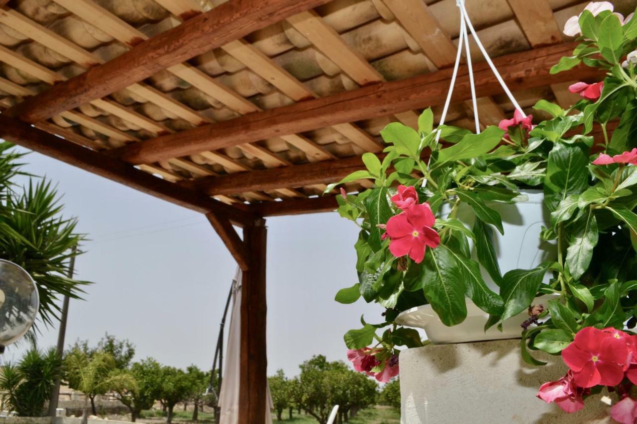 Casa Vacanze Rosa Brucoli Esterno foto